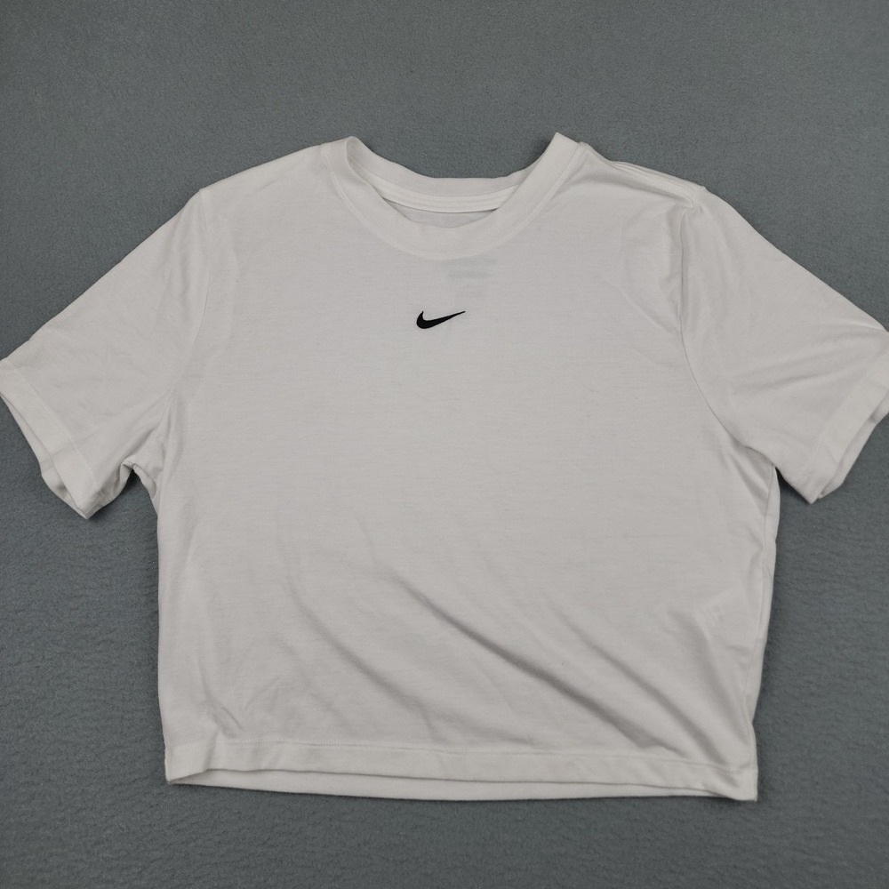 Nike Shirt Womens Large White Slim Fit Cropped The Nike Tee Logo Top FB2873-100